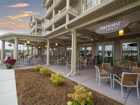 chautauqua harbor hotel- jamestown Now $106 (Was $̶1̶3̶4̶) on Tripadvisor: Chautauqua Harbor Hotel-Jamestown, Celoron